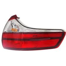 Passenger Side, Outer Lens Tail Light for 15-17 Toyota Sienna TO2805123